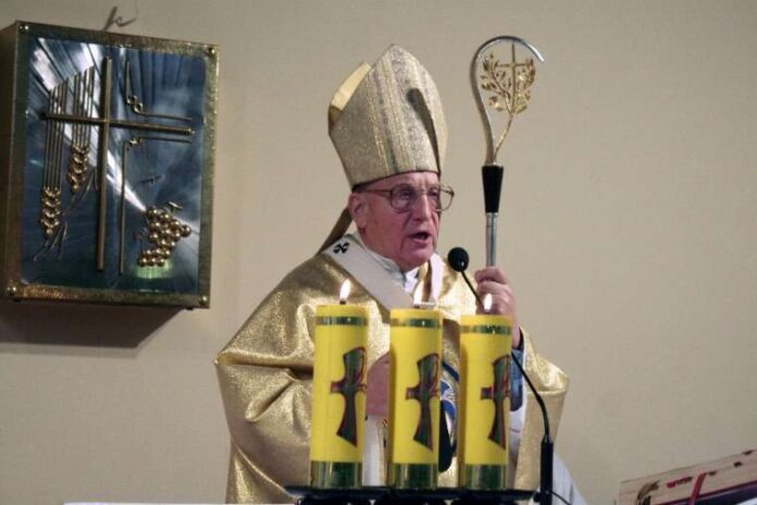 ‘despite-change,-the-church-remains’:-emotional-farewell-mass-for-archbishop-kondrusiewicz