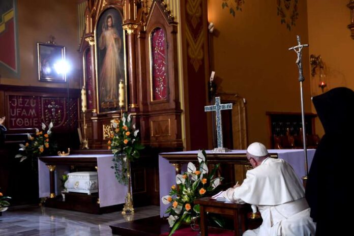 pope-francis-on-divine-mercy-anniversary:-‘let-us-ask-christ-for-the-gift-of-mercy’