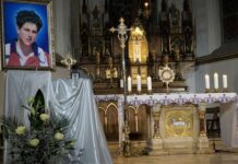 relics-of-blessed-carlo-acutis-brought-to-poland-in-hope-of-inspiring-young-catholics