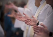 virtual-discernment-program-helps-boston-men-explore-priesthood