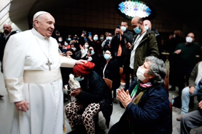 pope-francis-celebrates-name-day-with-poor-as-the-vatican’s-free-vaccinations-continue