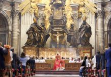 photos:-10th-annual-traditional-latin-mass-pilgrimage-to-rome