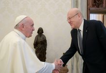 pope-francis-tells-new-lebanese-pm:-lebanon-is-worth-fighting-to-save