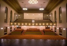 can-the-arts-bring-millennials-closer-to-god?-that’s-the-plan-at-this-beautifully-restored-brooklyn-theater