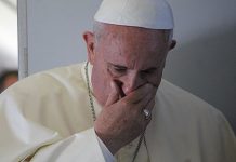 pope-francis-prays-for-victims-of-new-york-city’s-deadliest-fire-in-decades