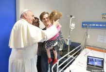 pope-francis:-lack-of-basic-health-care-access-is-a-‘social-virus’