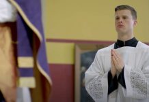 saddened-by-restrictions,-nfl-star-speaks-out-in-defense-of-traditional-latin-mass