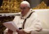 pope-francis-at-chrism-mass:-the-devil-tempts-priests-with-‘hidden-idols’