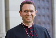 bishop-cozzens-talks-new-eucharist-film,-explores-disbelief-in-the-real-presence