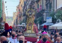 st.-januarius’-blood-liquifies-for-first-time-in-2022