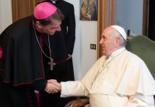 pope-francis-to-undergo-medical-procedure-for-‘torn-ligament’-in-knee