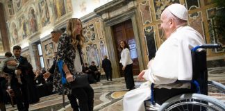 pope-francis’-lebanon-trip-‘delayed-for-health-reasons’