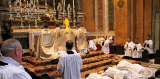 vatican-asks-for-suspension-of-ordinations-in-french-diocese