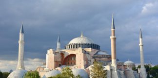 how-difficult-is-it-to-be-a-christian-in-turkey?-what-you-need-to-know