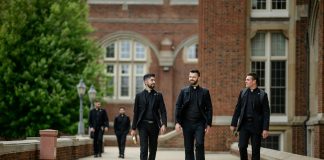 first-year-seminarians-will-unplug-from-technology-starting-in-fall-at-detroit-seminary