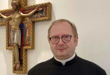 former-anglican-vicar-becomes-first-bishop-of-uk-ordinariate